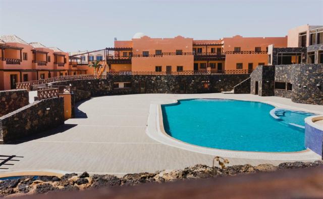_Piscina - Hotel Arena Castillo- Fuerteventura - 2023 (1).png