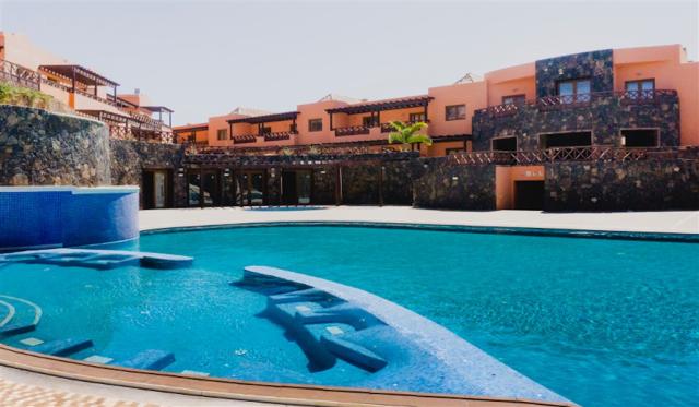 _Piscina - Hotel Arena Castillo- Fuerteventura - 2023 (1).jpg
