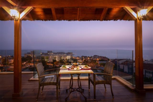 La Palmera Restaurant1.jpg