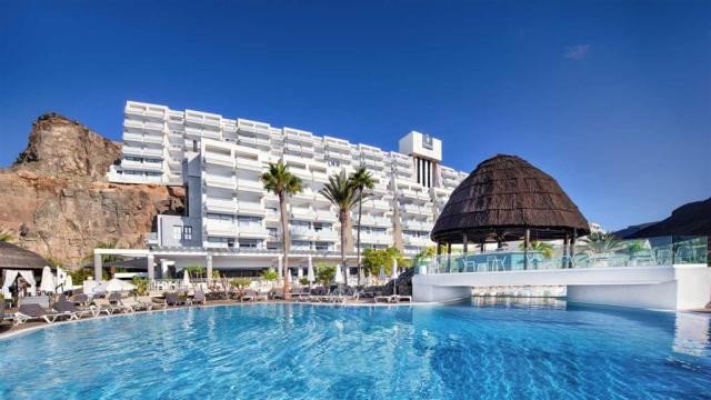 Hotel-Taurito-Piscina-1-Editar.jpg