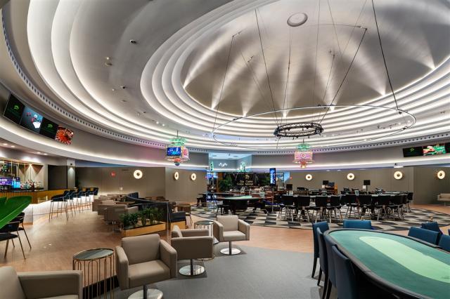 CASINO (2).jpg
