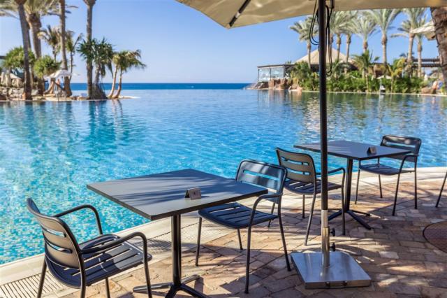 LAGO POOL (17).jpg
