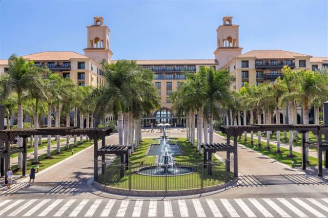PRINCIPAL COURTYARD (1).jpg
