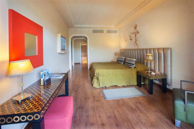Junior Suite55.jpg