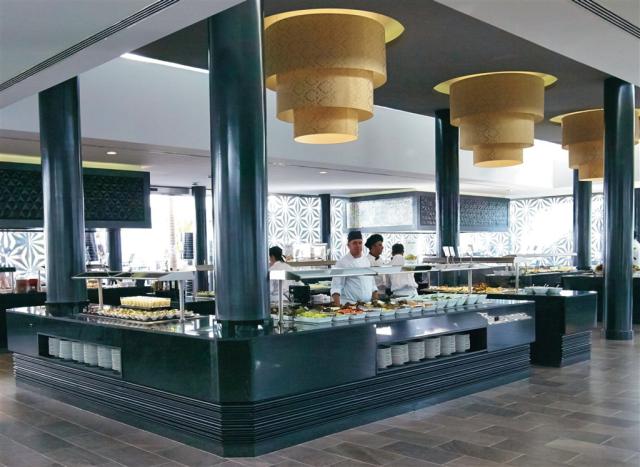 XME_14_031 - Main restaurant.jpg