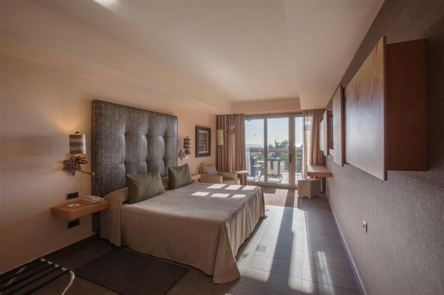 SES Senior Suite8.jpg