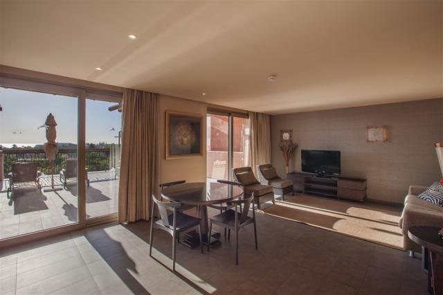 SES Senior Suite7.jpg