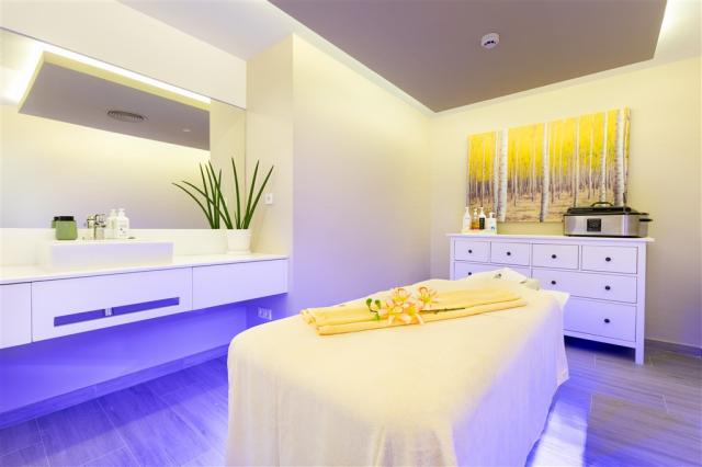 CGC_23_081 - Spa.jpg
