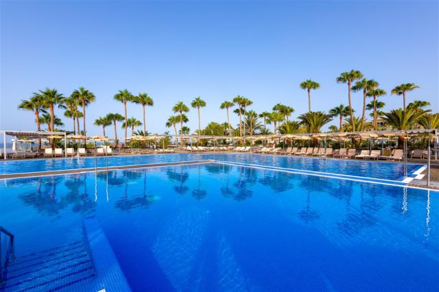 CGC_23_013 - Pools.jpg