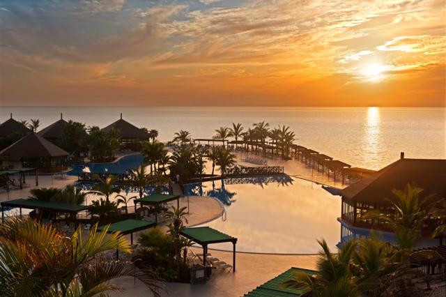 12g.-Pool-Sunset.jpg