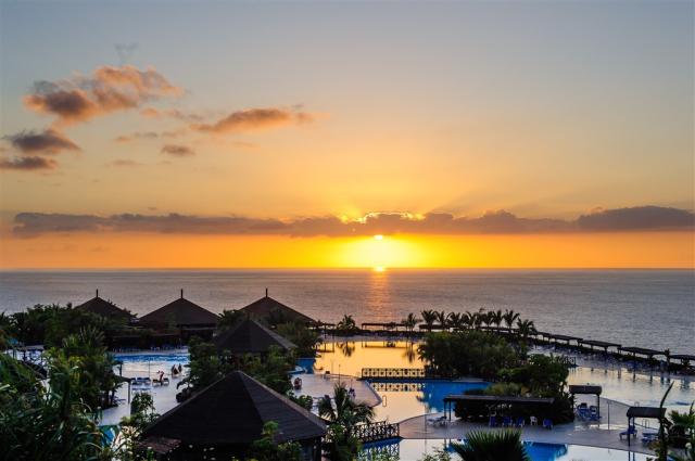 Sunset1.jpg