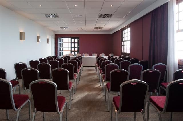408HaciendaDelConde_MeliaCollection-Meetings.jpg