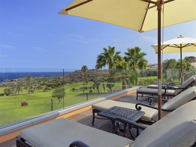 323HaciendaDelConde_MeliaCollection-Solarium.jpg