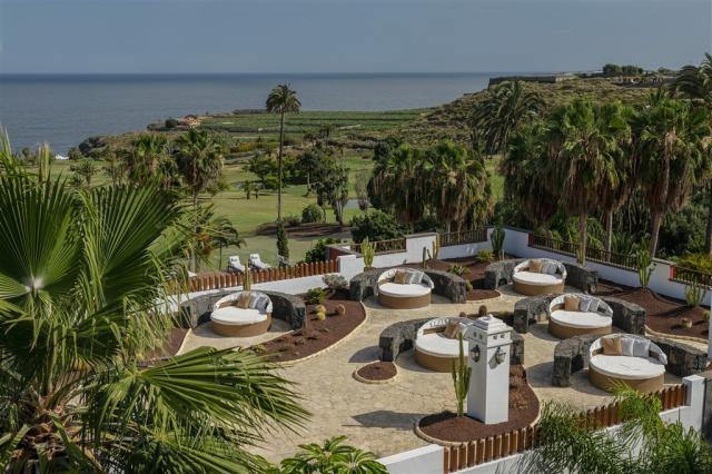 328HaciendaDelConde_MeliaCollection-Terrace Solarium La Geria.j