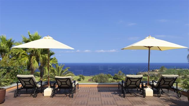 322HaciendaDelConde_MeliaCollection-Solarium.jpg