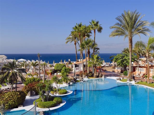 301SolSunBeach-Pool.jpg