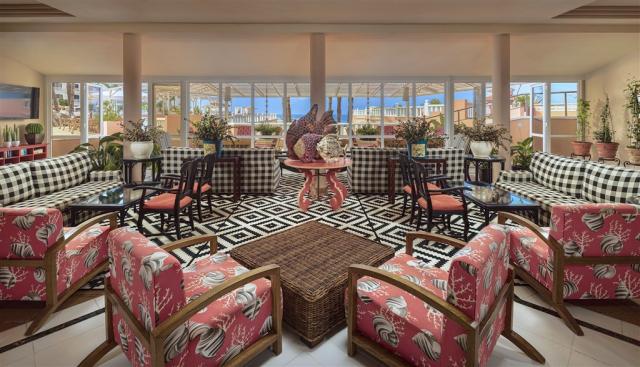 007SolSunBeach-Vista lobby.jpg