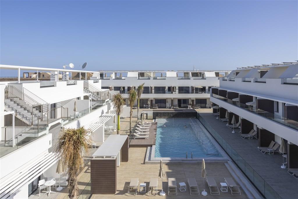 LaCasa Apartments Cotillo