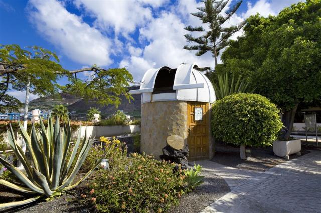 401SolLaPalma-Observatory1.jpg