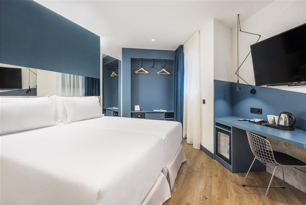 OLCANT_ROOM_09.jpg