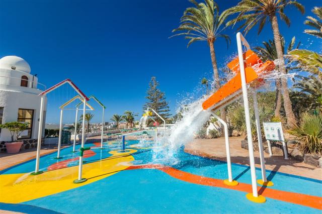 SPLASH (2).jpg