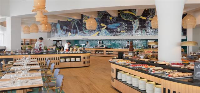 1-8-19_Restaurante Central Market montaje cena 4.jpg