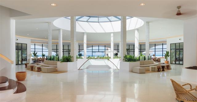 26-7-19_Vista general Lobby desde entrada.jpg
