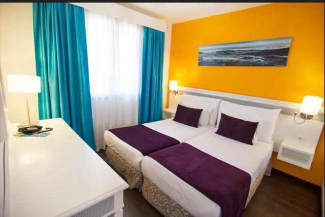 Dormitorio Corales los alisios1.jpg