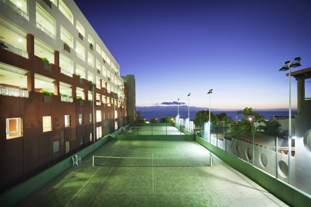 RN 43 TENNIS COURT.jpg