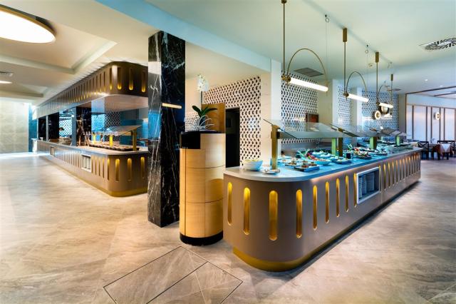 CG 10 RESTAURANT.jpg