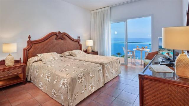 Mogan-Princess-Suite-Bedroom-1.jpg