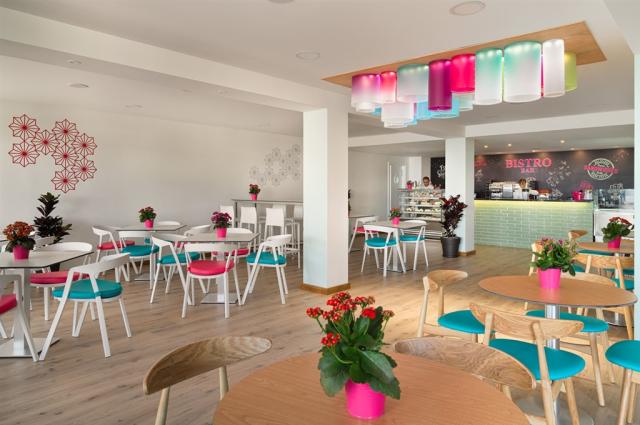 Bistro bar.jpg