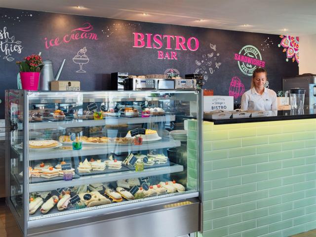 Bistro bar1.jpg