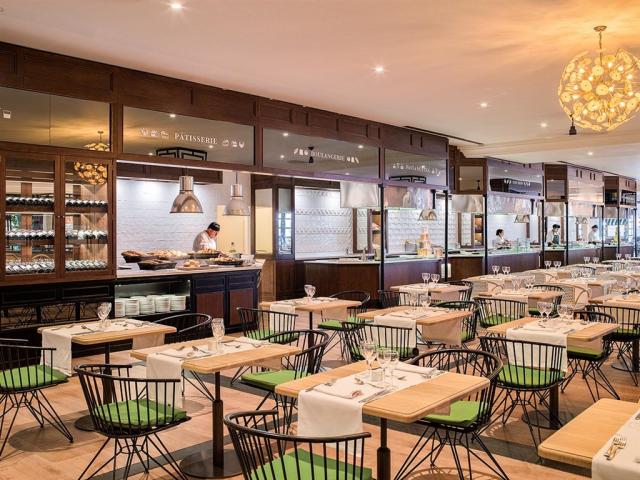 Janubio buffet restaurant1.jpg