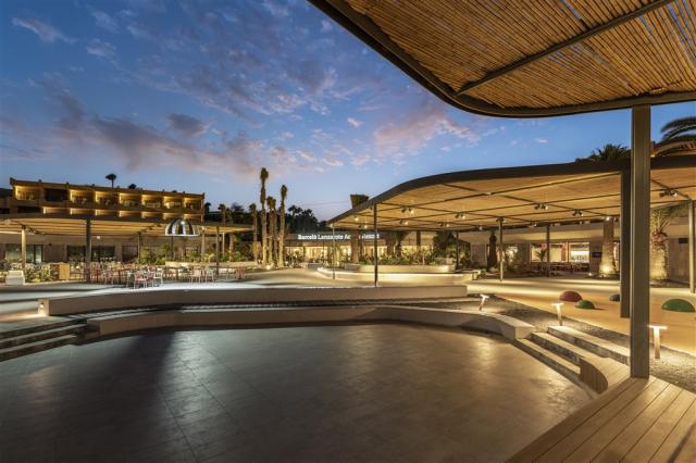 ACE-BARCELO LANZAROTE ROYAL LEVEL (9-25) pool (80).jpg