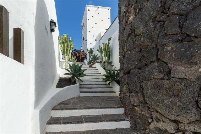 ACE - LIVVO VOLCAN LANZAROTE (9-25) - exterior (15).jpg