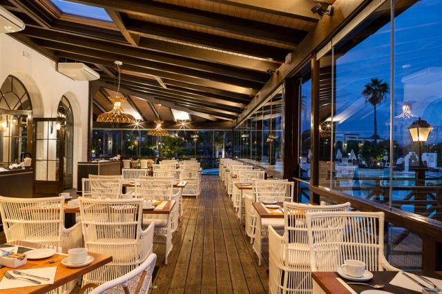 ACE - LIVVO VOLCAN LANZAROTE (9-25) - gastro - Buffet La Florid