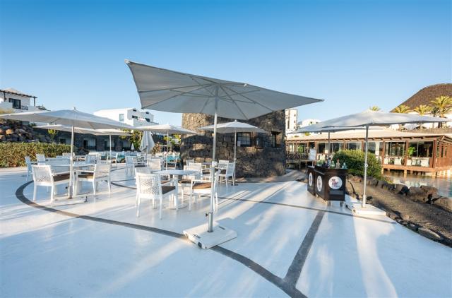 ACE - LIVVO VOLCAN LANZAROTE (9-25) - gastro - Snack Bar Las Co