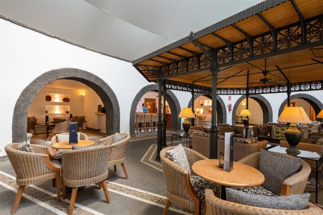 ACE - LIVVO VOLCAN LANZAROTE (9-25) - interior (10).jpg