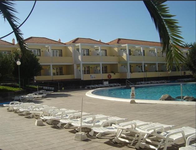 01_Pool_06.JPG