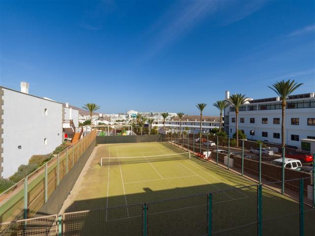 ACE - LIVVO MIRADOR PAPAGAYO (9-25) - tenis court.jpg