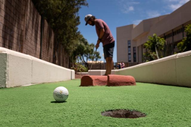 ACE - ALEXANDRE TEGUISE PLAYA - Minigolf.jpg