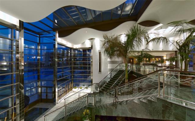 4. Lobby + Reception.jpg