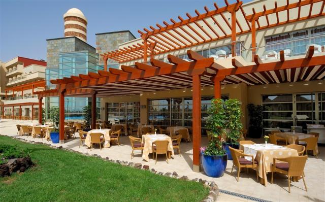 19. Buffet  - Terrace.jpg