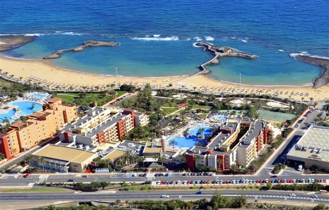 44. Hotel birds eye view.jpg