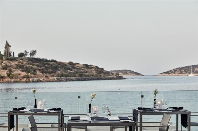 La Bouillabaisse restaurant 5.jpg