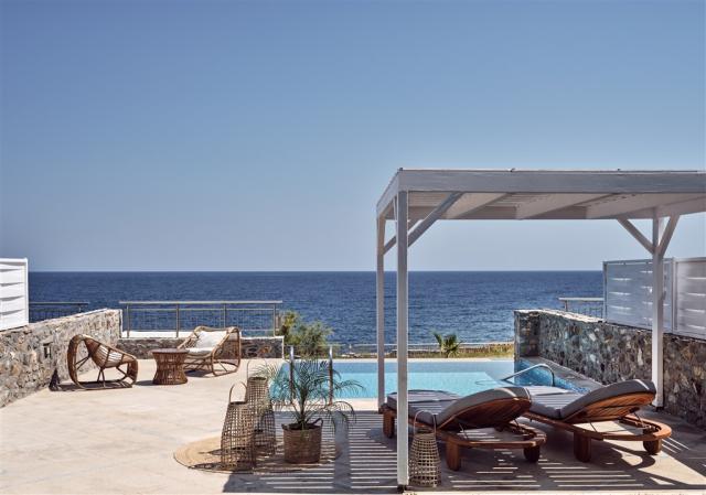 LuxuryVilla (2).jpg