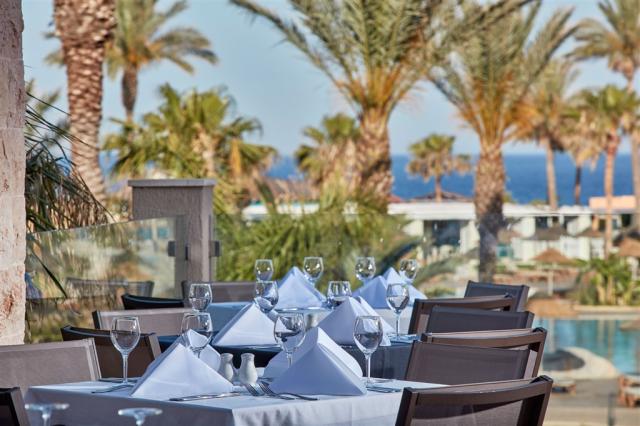 Thalassa_Dining_Room_&_Al_Fresco_Terrace-3.jpg