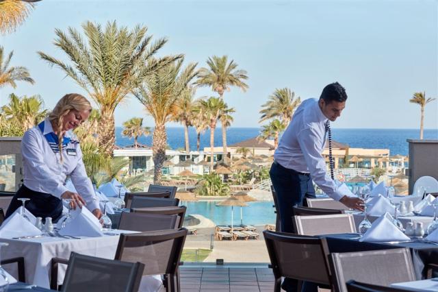 Thalassa_Dining_Room_&_Al_Fresco_Terrace.jpg