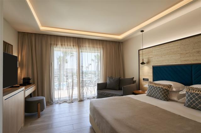 _Premium_Double_Room_Inland_View.jpg